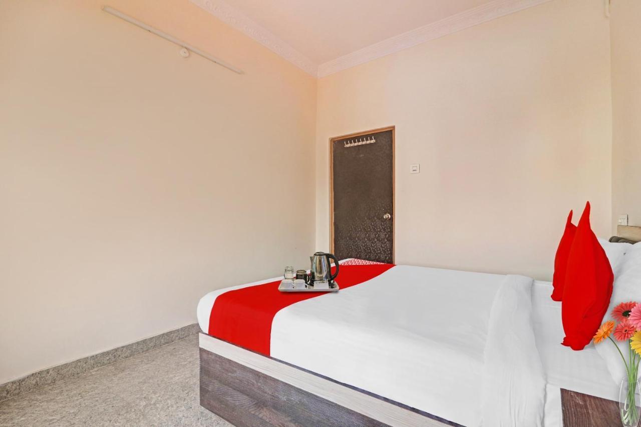 Hotel O Gs International Near Anu Wine Shop Shamshabad Exterior foto