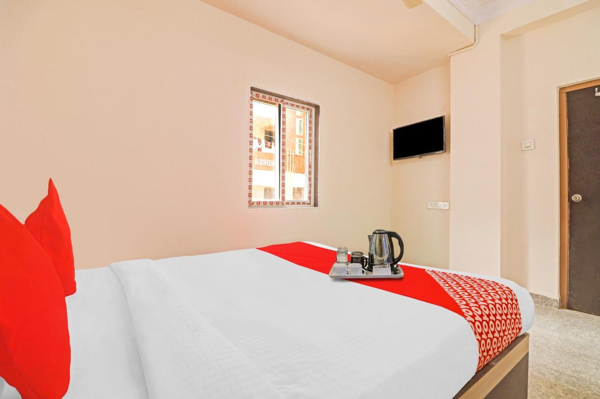 Hotel O Gs International Near Anu Wine Shop Shamshabad Exterior foto